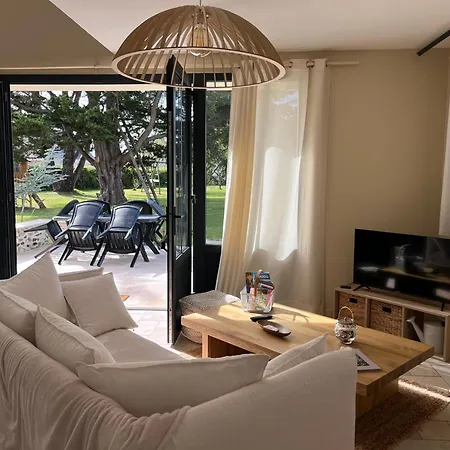 Dom wakacyjny La Grange D'elise